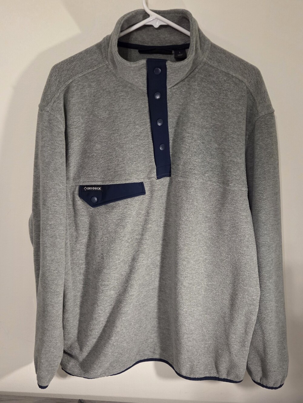 DRI DUCK Denali Men's L Gray Navy 1/4 Snap Fleece Pullover Chest Pocket